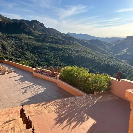 Villa Al Qasr Mountain Retreat In The Heart Of Cortijo Cabrera *