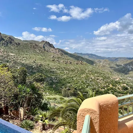 Al Qasr Mountain Retreat In The Heart Of Cortijo Cabrera * Turre