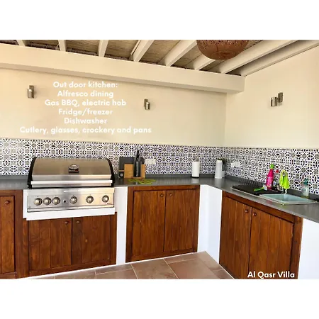 Al Qasr Mountain Retreat In The Heart Of Cortijo Cabrera 别墅 图雷