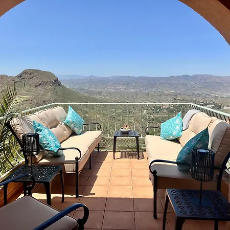 Al Qasr Mountain Retreat In The Heart Of Cortijo Cabrera 빌라 투레